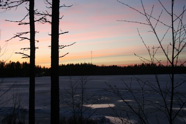 Sonnenuntergang in Schweden see sonnenuntergang idylle schweden gefroren nordkap2008 